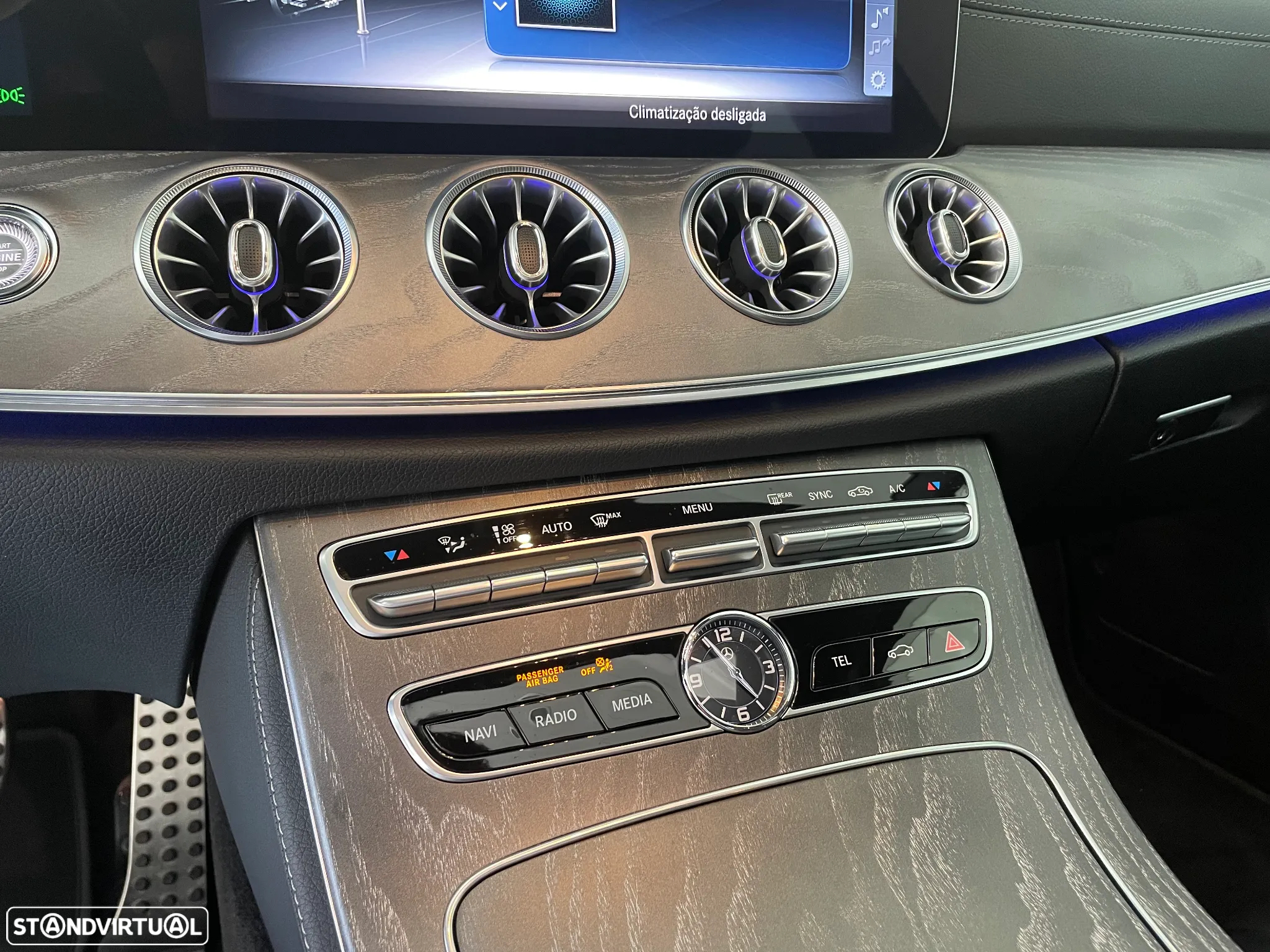 Mercedes-Benz CLS 400 d 4Matic 9G-TRONIC AMG Line - 34