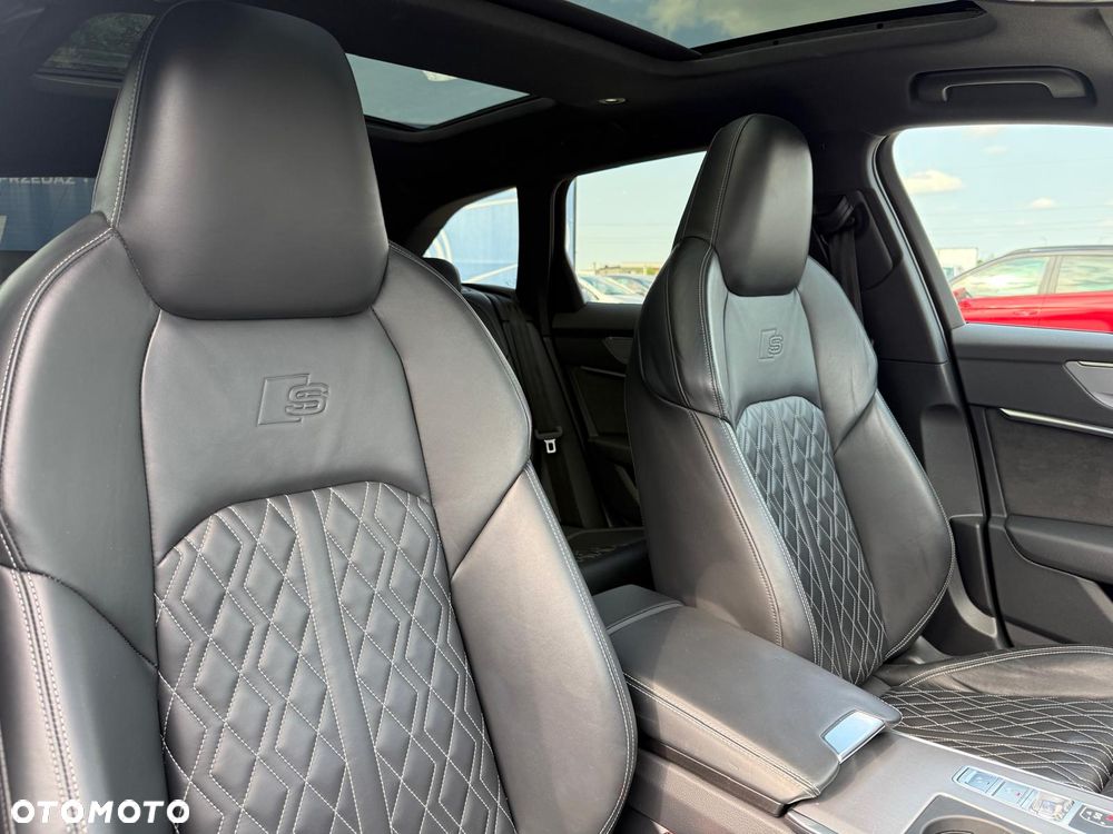 Audi A6 Avant 55 TFSI e quattro S tronic S line - 18