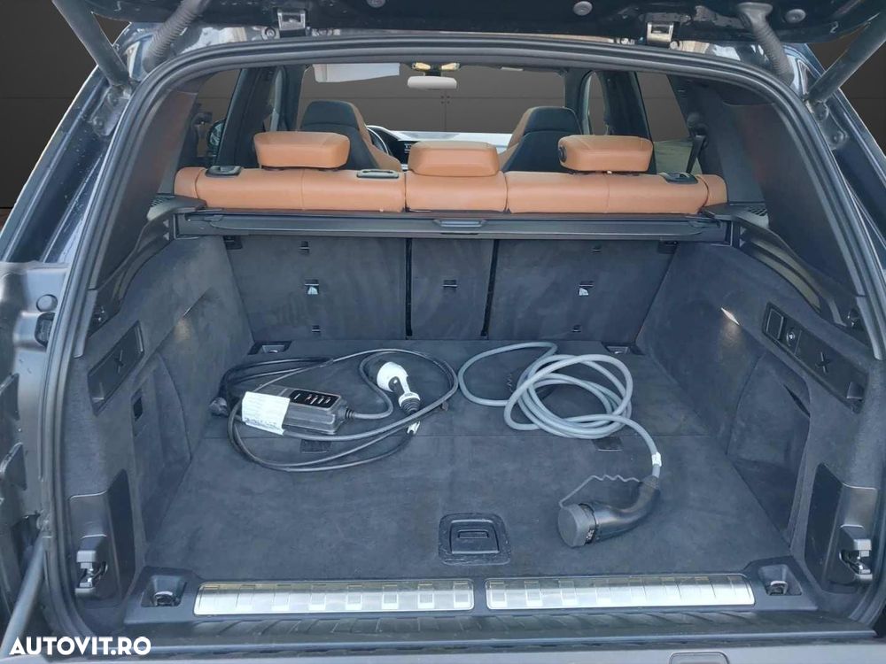 BMW X5 xDrive45e - 13