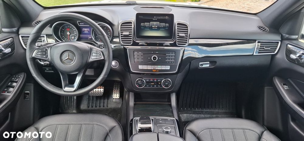 Mercedes-Benz GLE 400 4-Matic 7G-TRONIC - 21