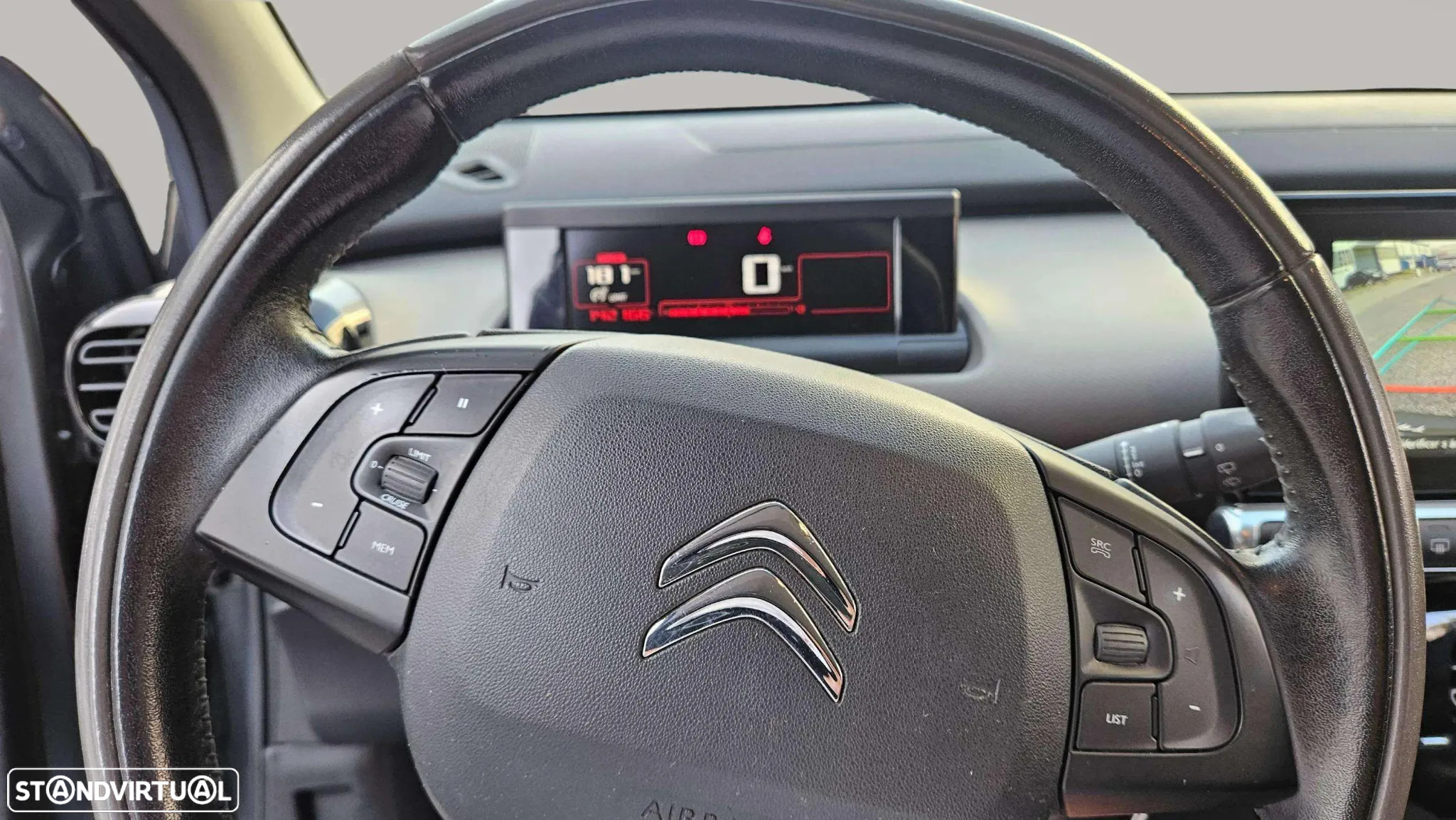 Citroën C4 Cactus 1.2 PureTech Shine Pack - 19