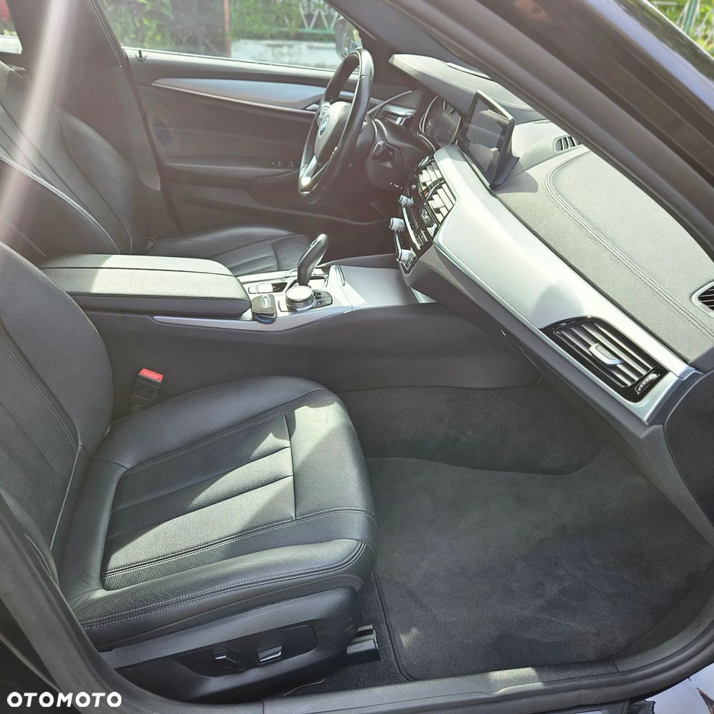 BMW Seria 5 - 17