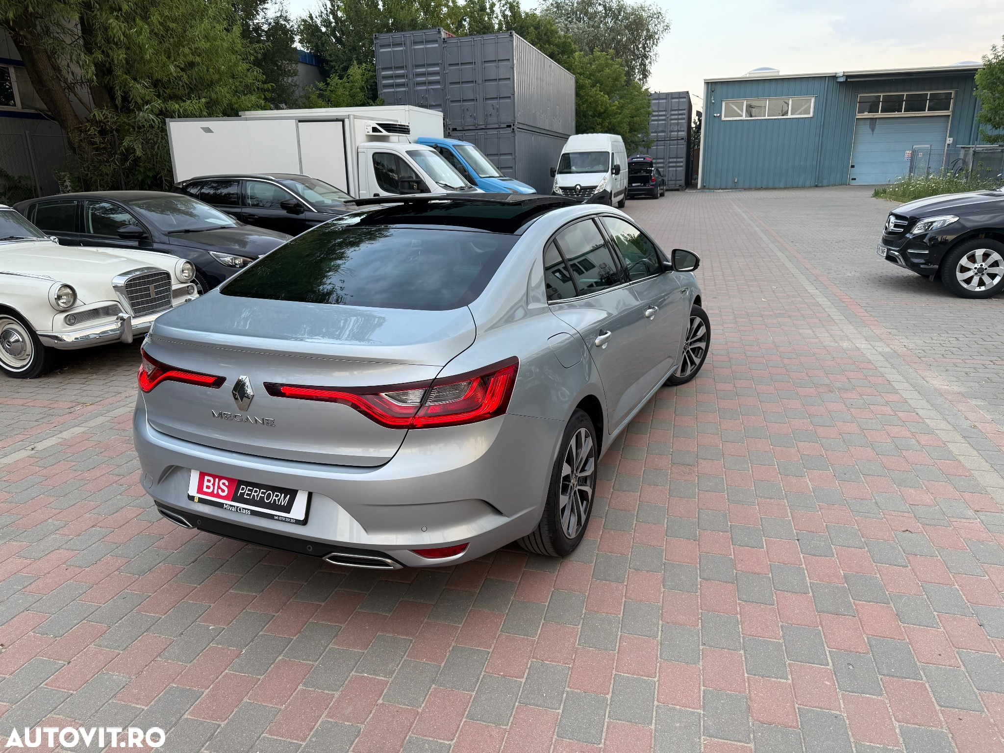 Renault Megane Blue dCi 116 EDC Intens - 8