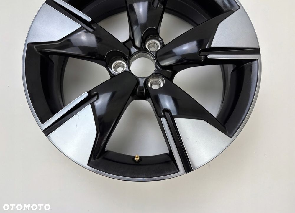 Felga przednia 15x5 Can-Am Spyder F3 2015-20 Oryginał - 3