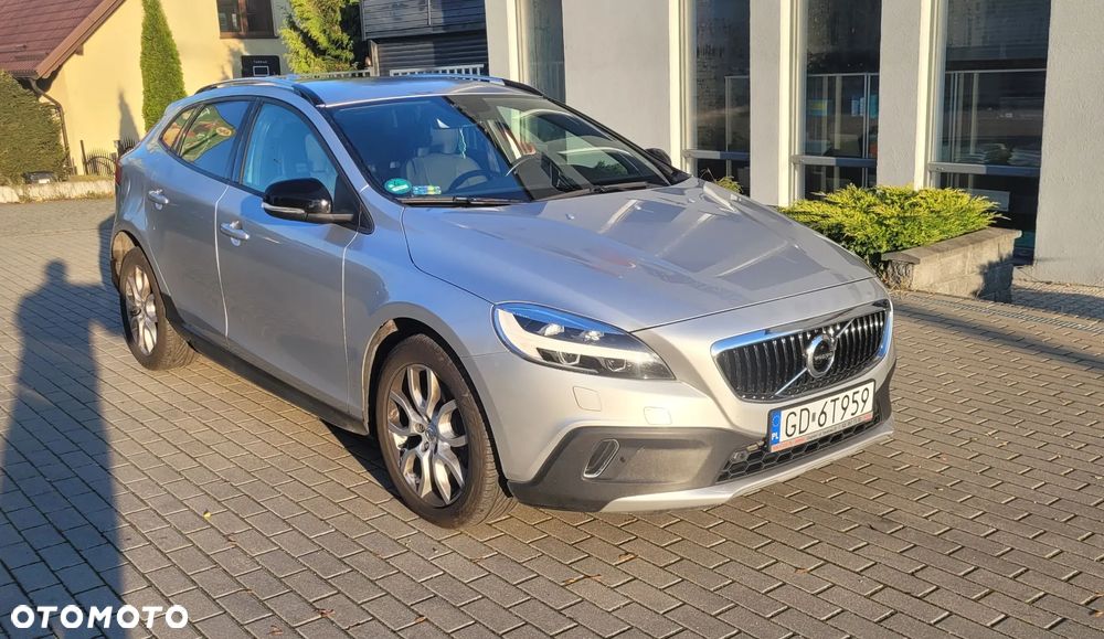 Volvo V40 T3 Geartronic Momentum - 2