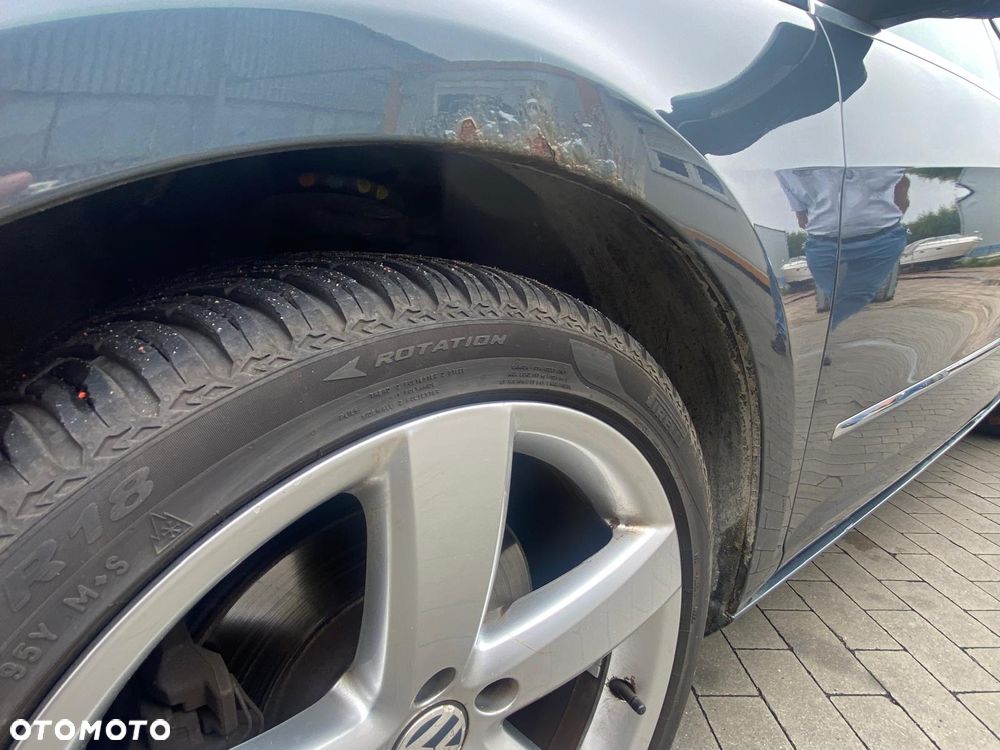 Volkswagen Passat CC - 8
