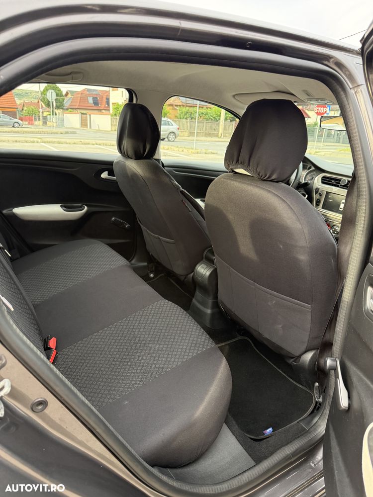 Citroën C-Elysée 1.2 PureTech BVM Feel - 17