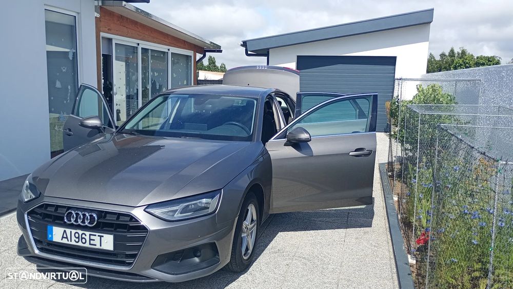 Audi A4 35 TDI S tronic - 2