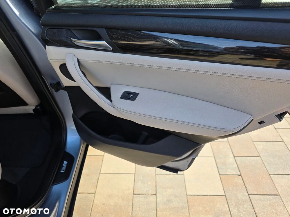 BMW X3 sDrive20i Advantage - 17