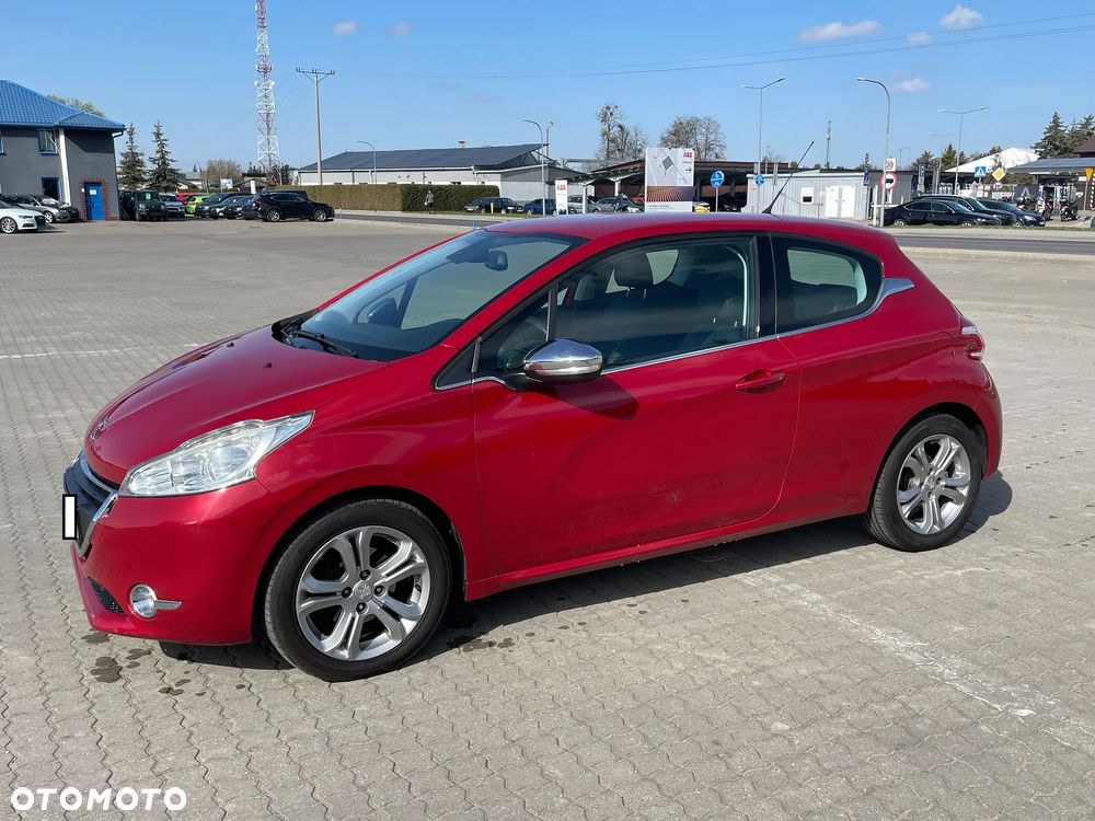 Peugeot 208 PureTech 110 Stop & Start Allure - 5