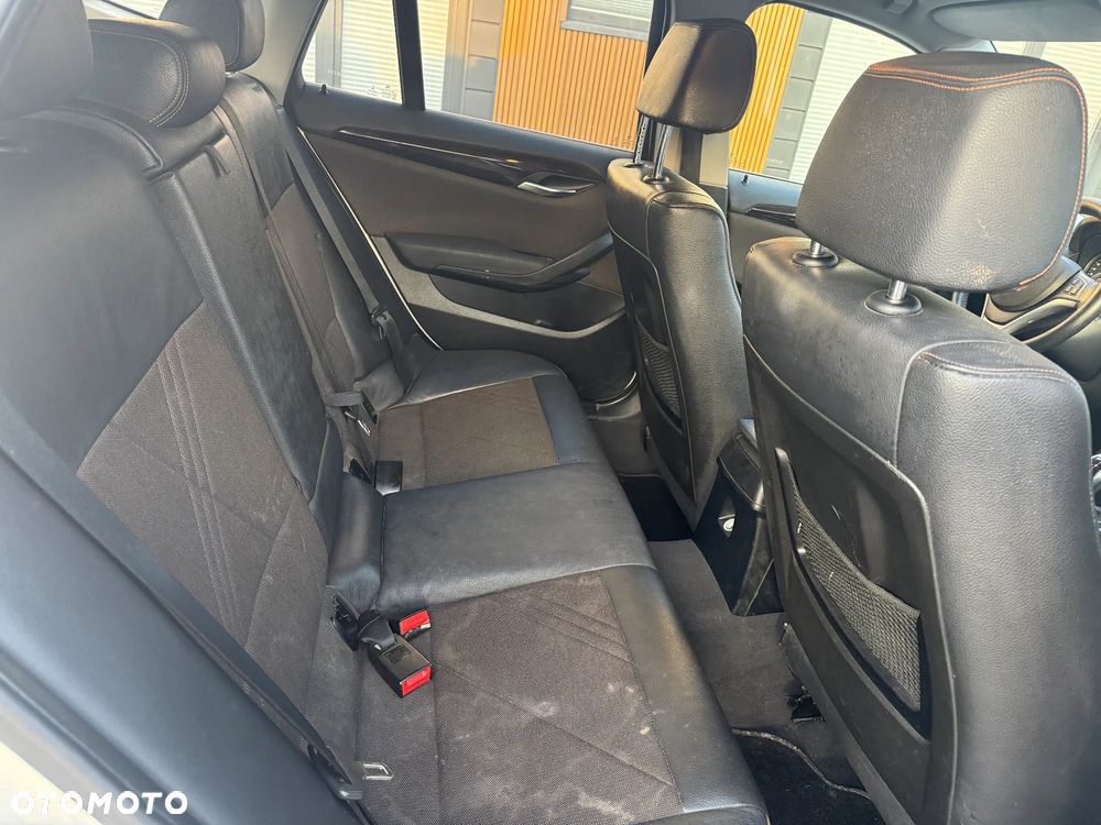 BMW X1 xDrive20d xLine - 19
