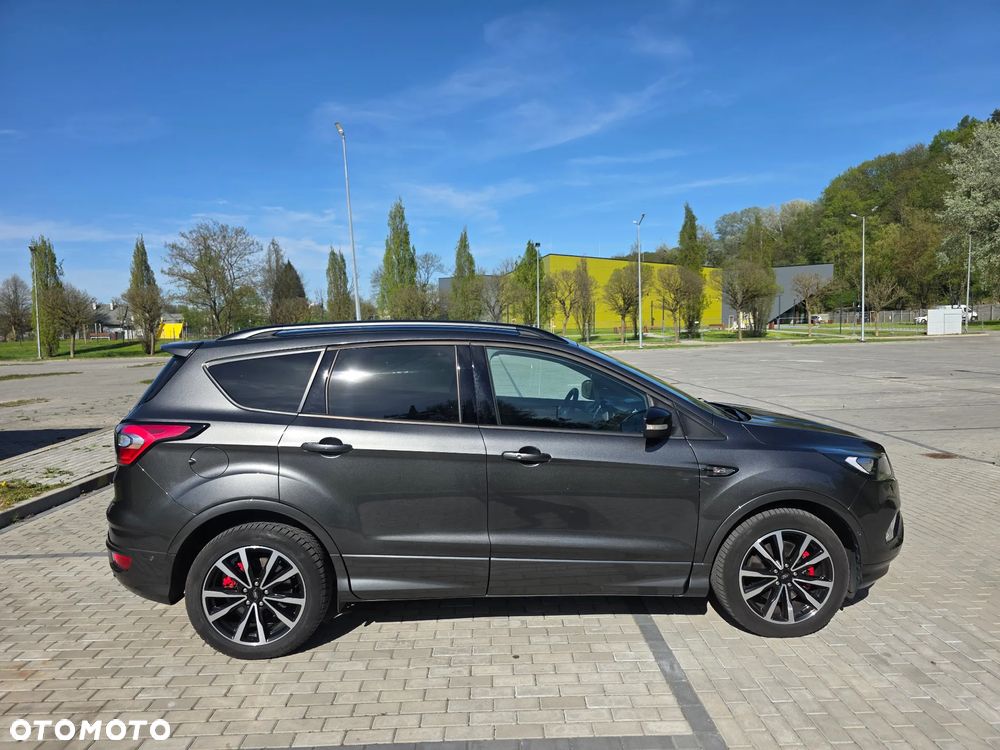 Ford Kuga 2.0 TDCi AWD ST-Line - 24