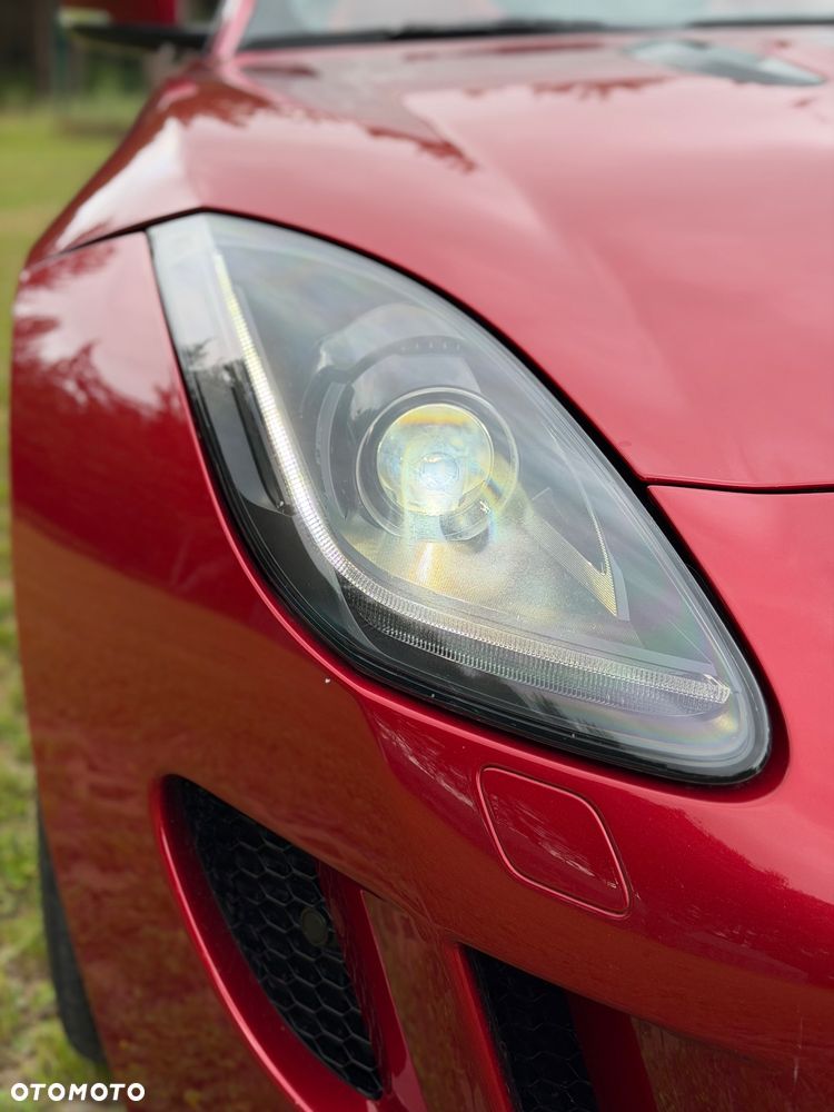 Jaguar F-Type R EU6 - 12