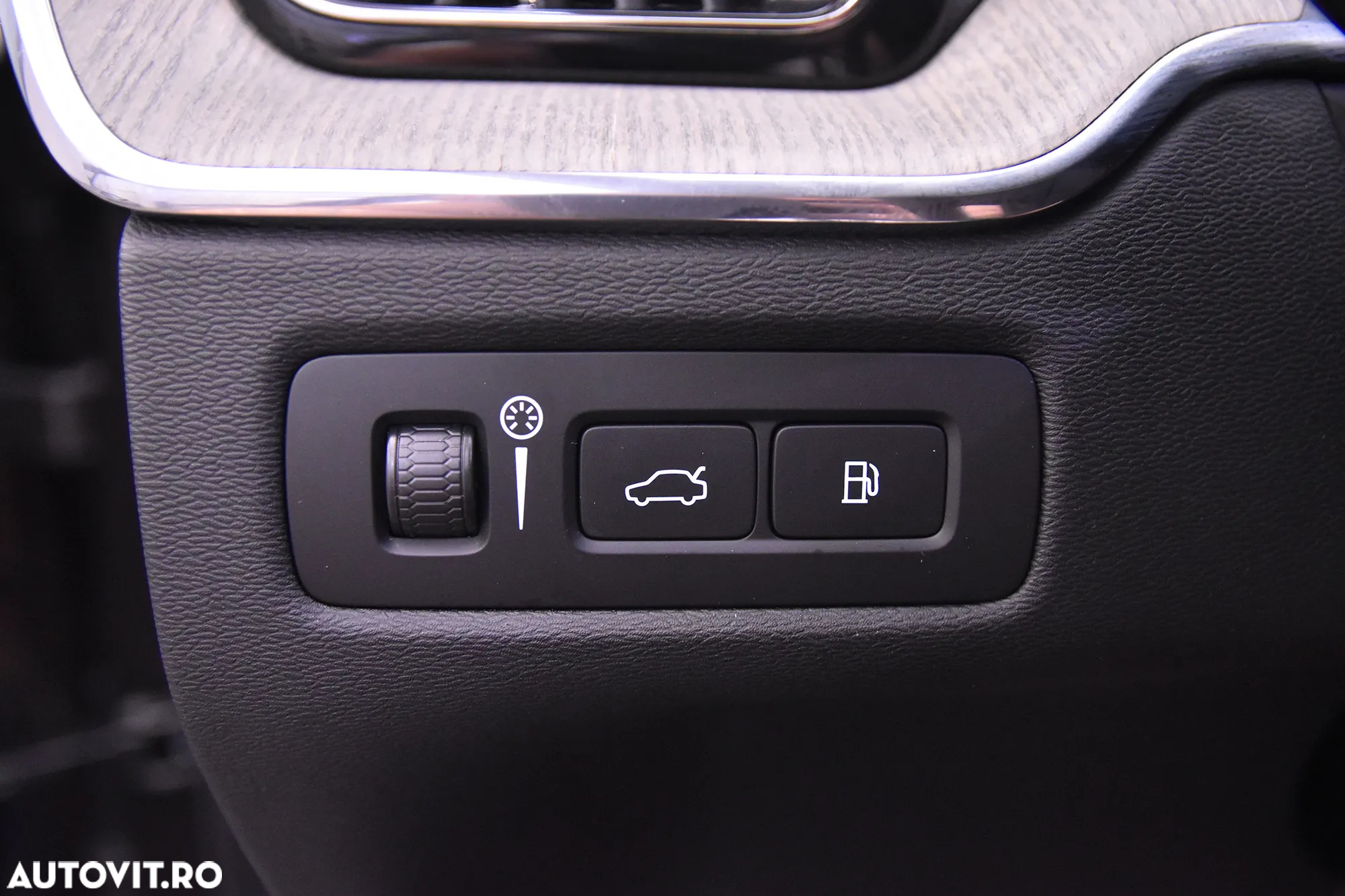 Volvo XC 60 T8 AWD Recharge Core - 15