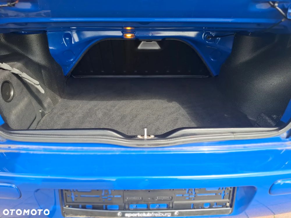 Volkswagen Golf Cabrio 1.6 - 10
