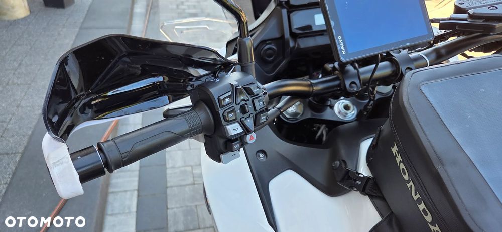 Honda NT - 11