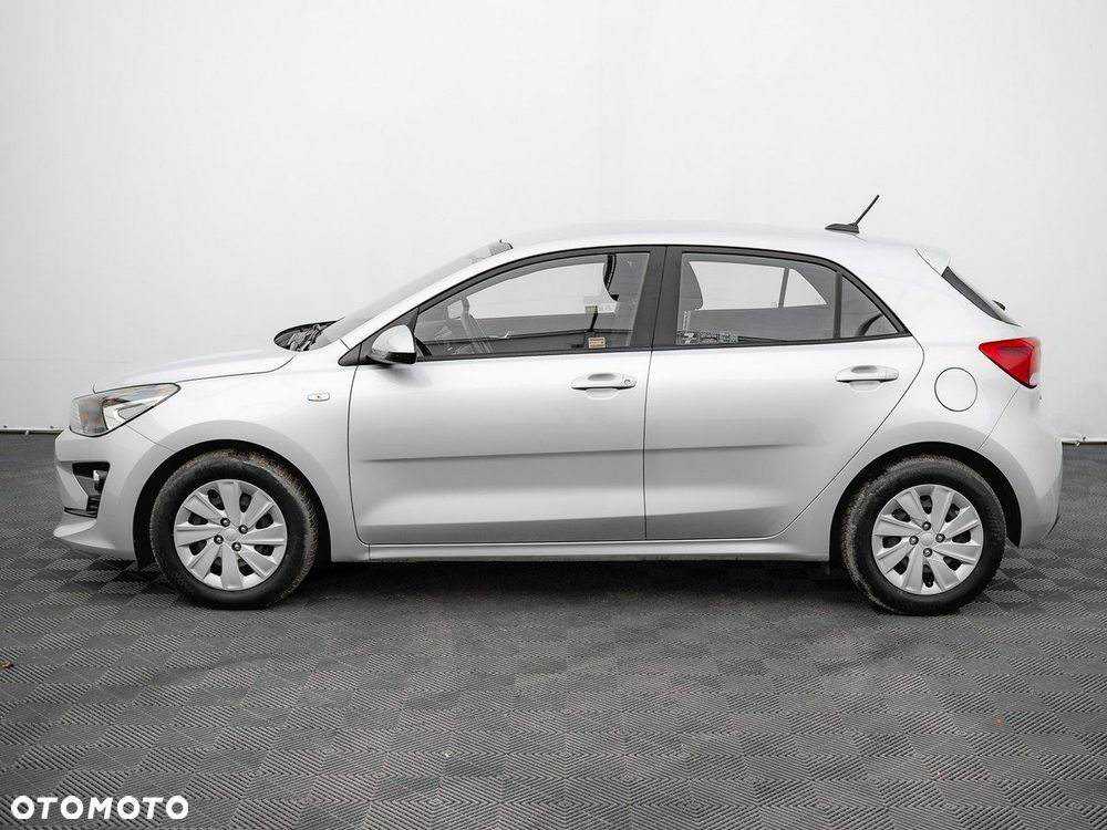Kia Rio 1.2 M - 10