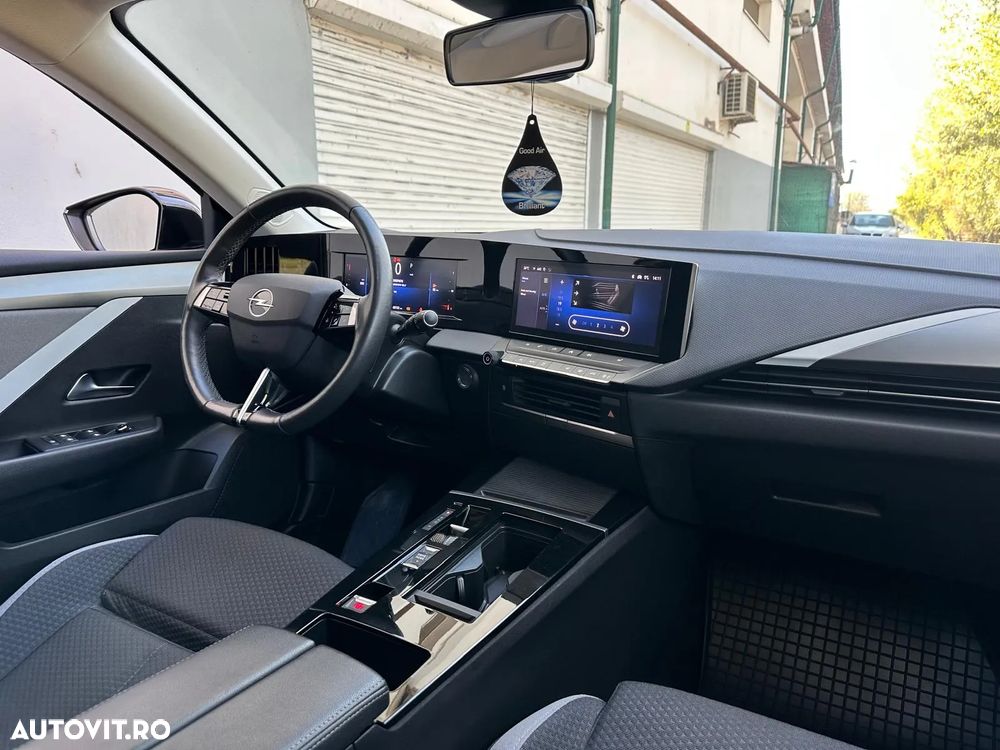 Opel Astra 1.2L Turbo Start/Stop AT8 Elegance - 5