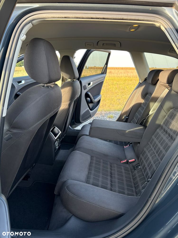 Audi A4 Avant - 23