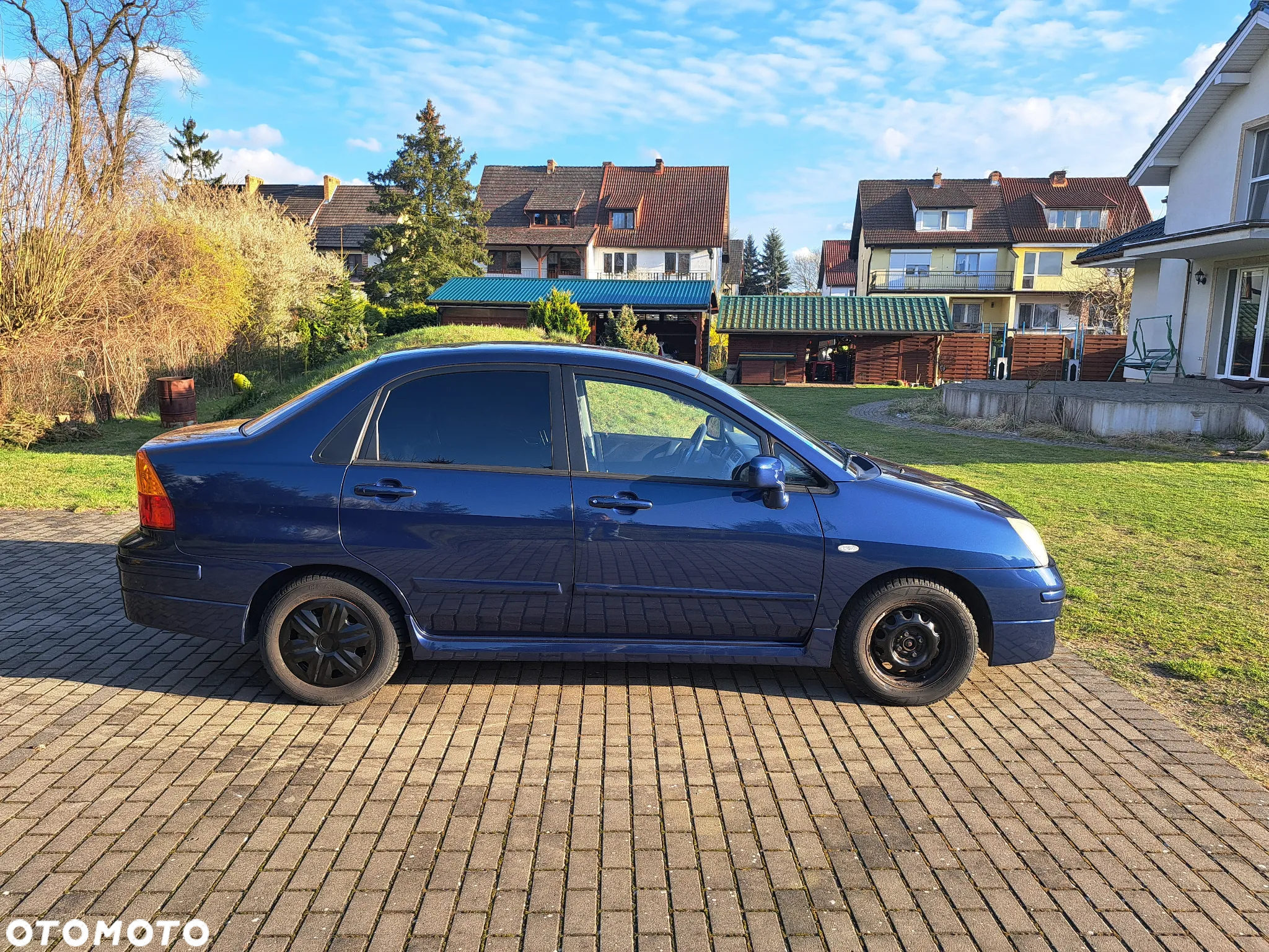 Suzuki Liana - 6