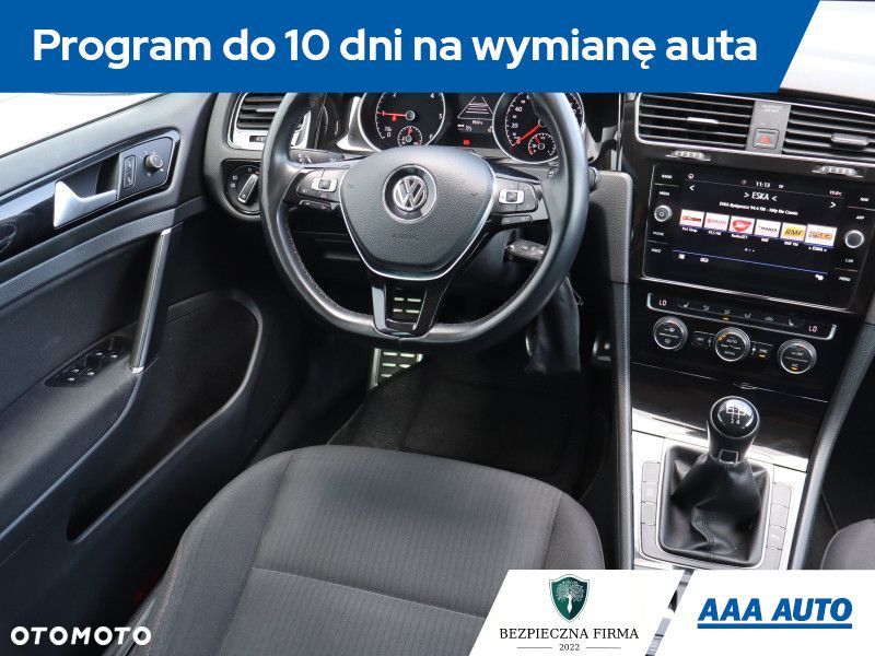 Volkswagen Golf Variant - 9