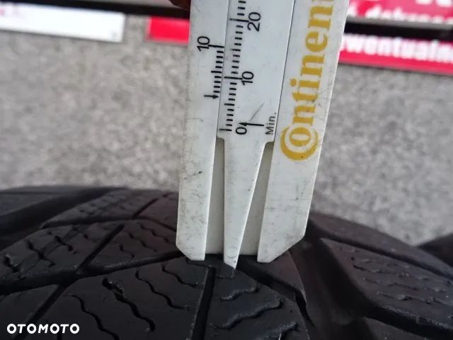 225/40/R18 92W  RSC Pirelli Winter Sotto Zero 3 - 6