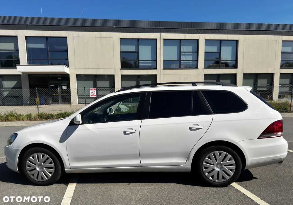 Volkswagen Golf 1.6 TDI Comfortline - 8