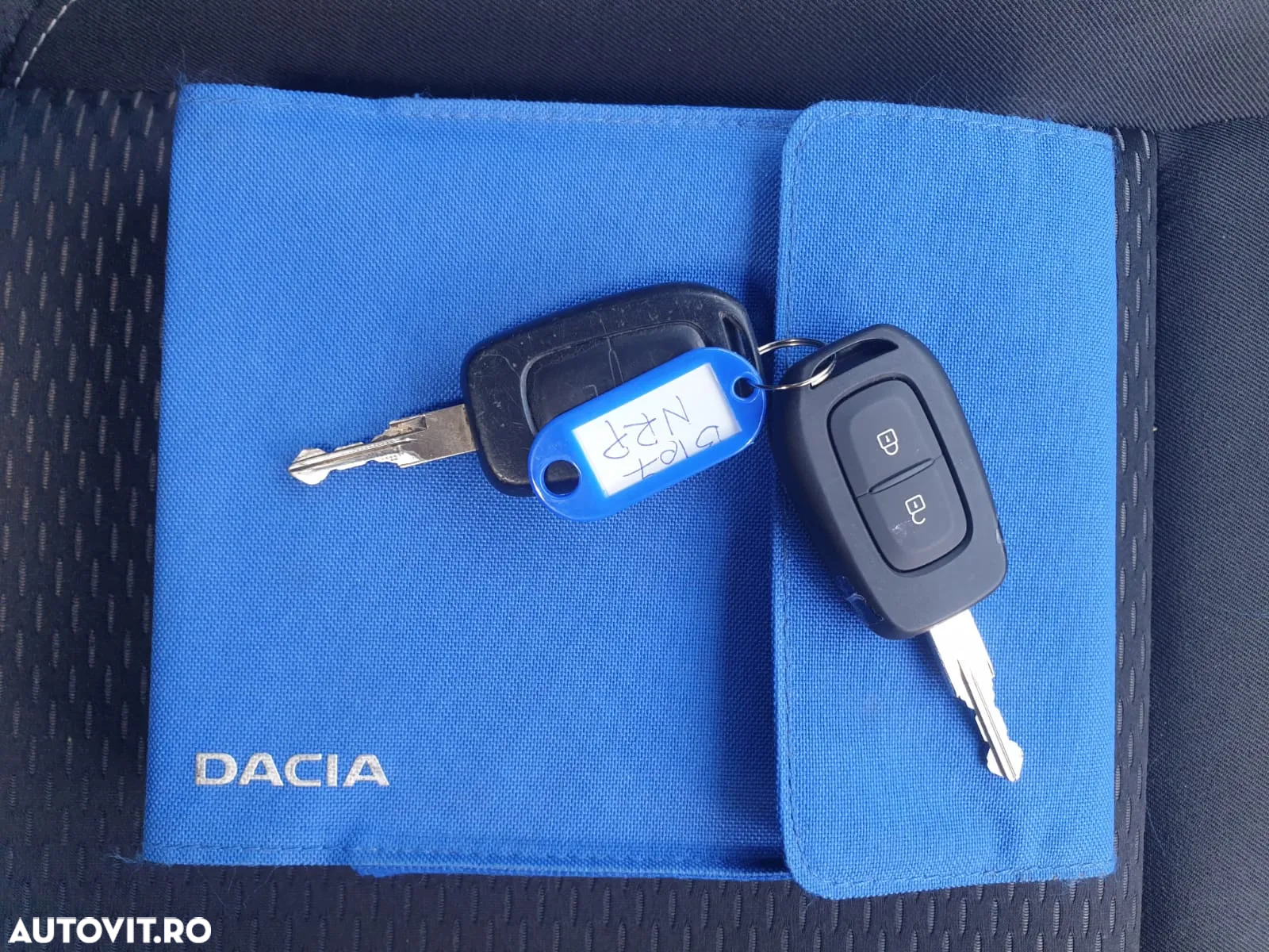 Dacia Duster 1.5 Blue dCi 4WD Comfort - 35