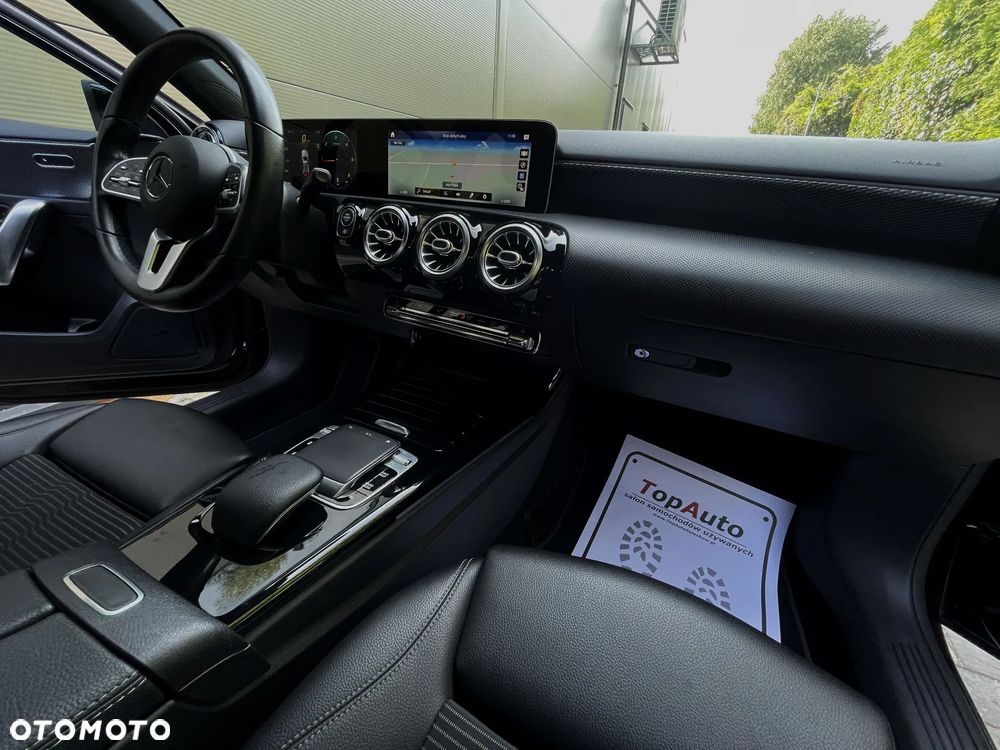 Mercedes-Benz Klasa A 180 d 7G-DCT Progressive - 17