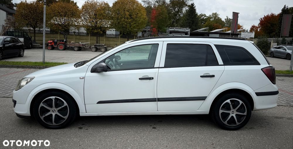 Opel Astra - 4