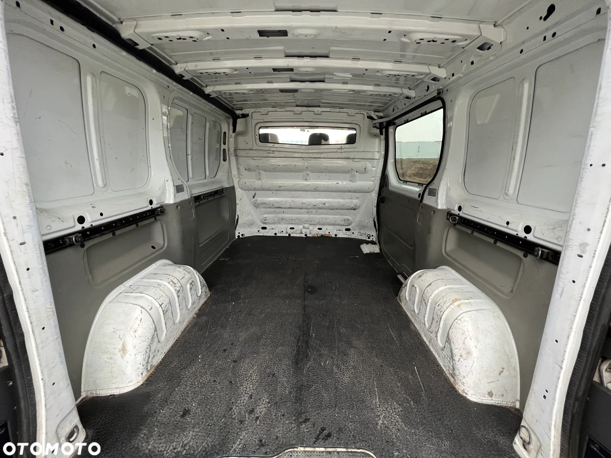 Opel Vivaro 2.0 CDTI L1H1, 84 kW/114 KM Salon Polska - 12