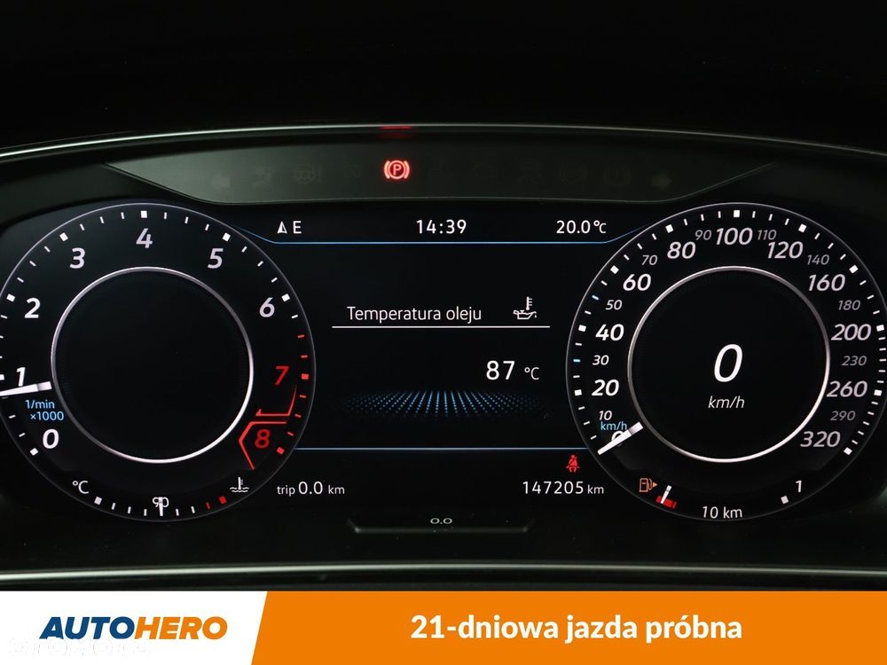 Volkswagen Golf - 20