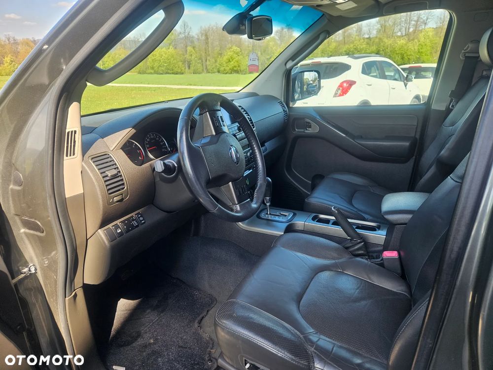 Nissan Pathfinder 2.5 DCi Platinum - 6