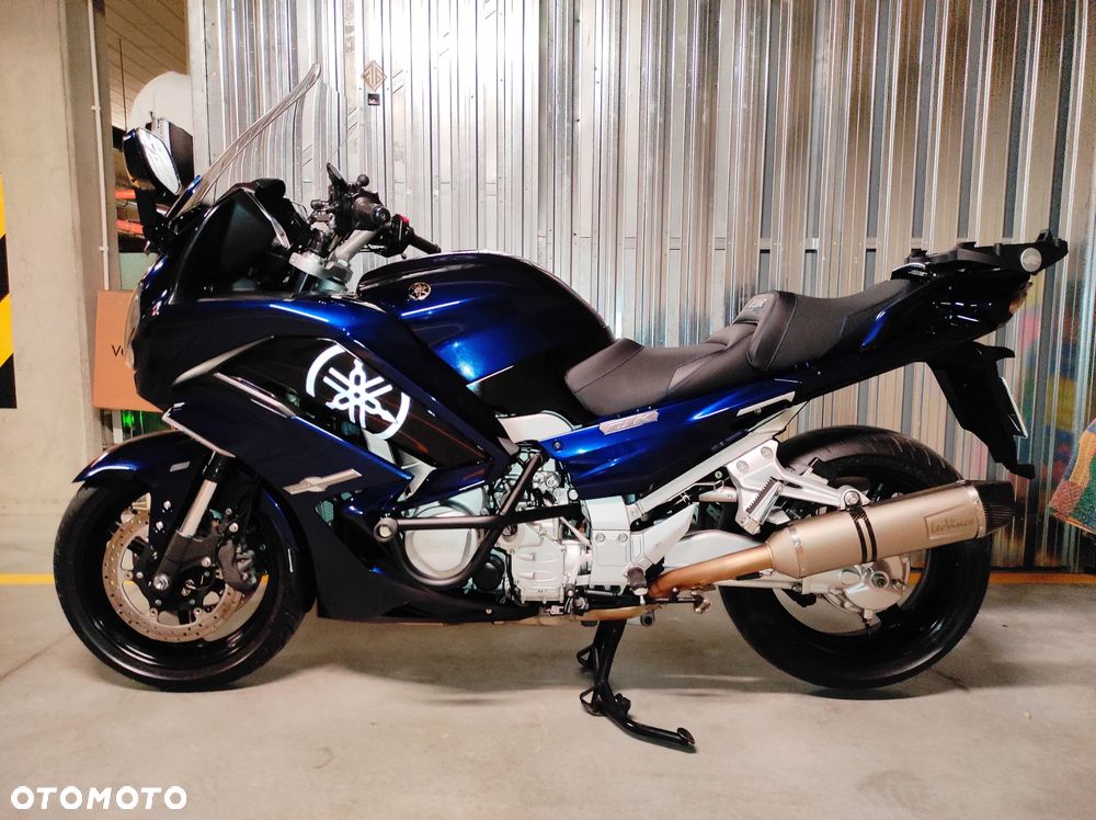 Yamaha FJR - 1