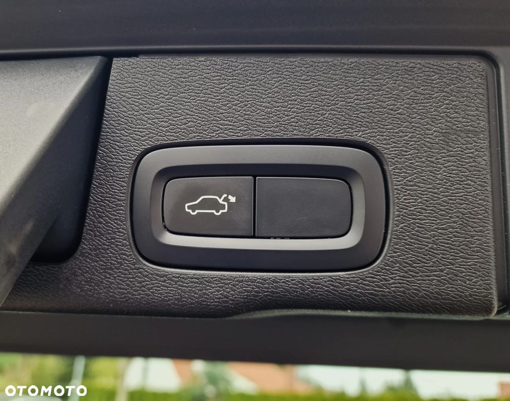 Volvo XC 60 D4 Geartronic Inscription - 16