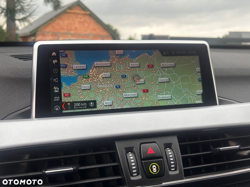 BMW X1 sDrive18d Business Edition sport - 24