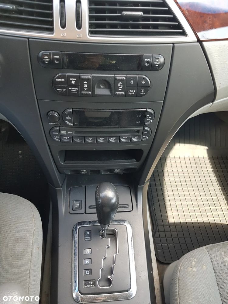 Chrysler Pacifica 4.0 - 6