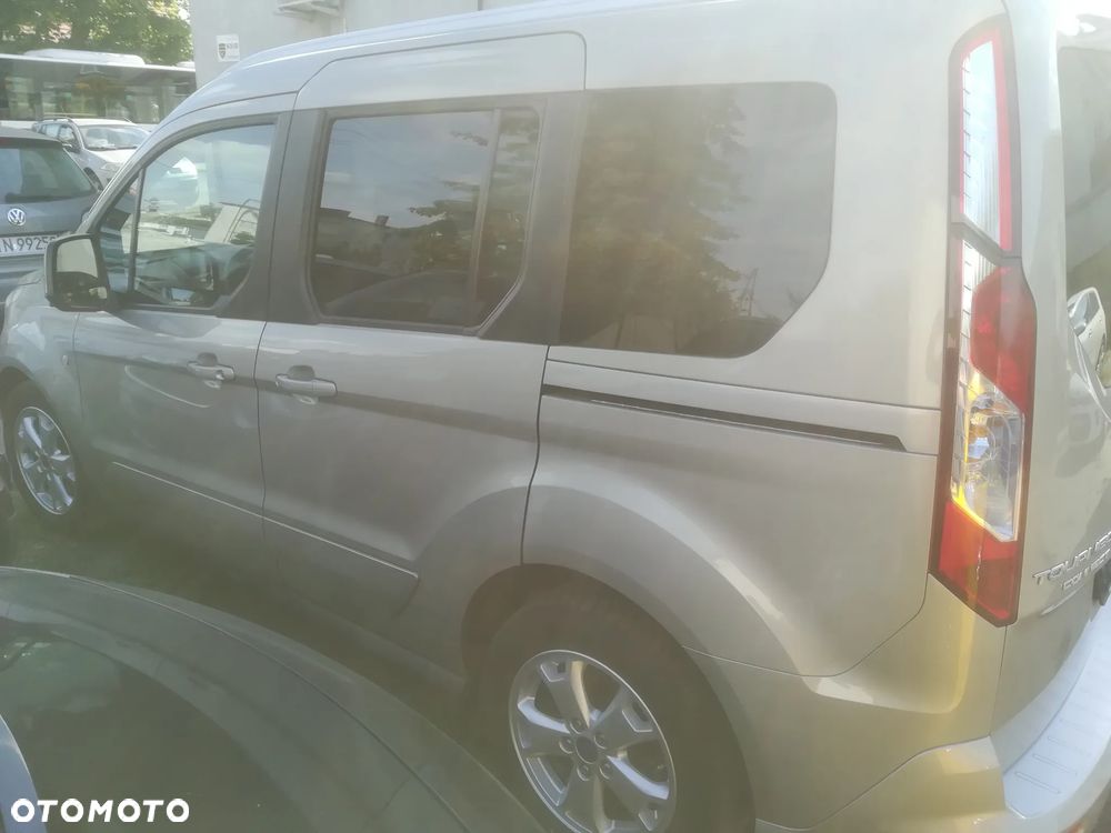 Ford Tourneo Connect 1.0 EcoBoost Start-Stop Titanium - 8