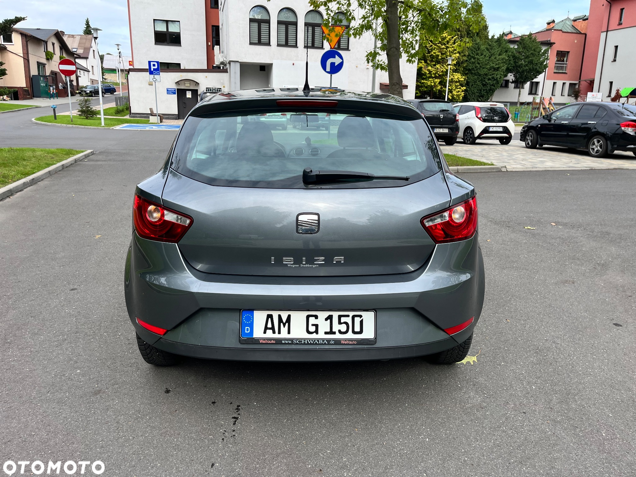 Seat Ibiza SC 1.4 16V Reference - 4
