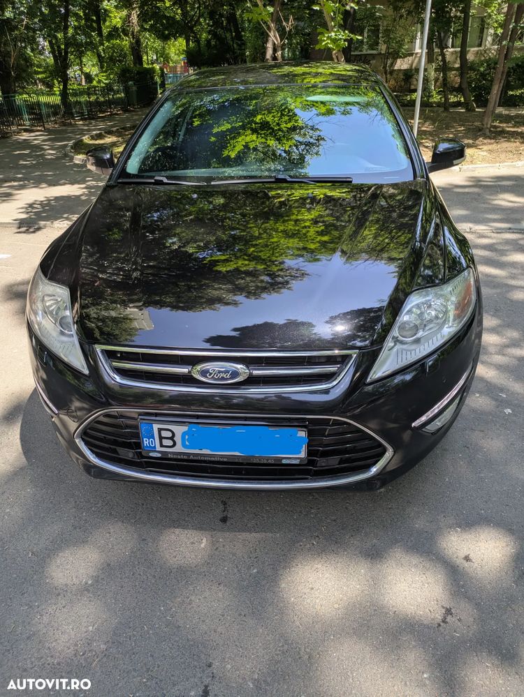 Ford Mondeo 2.0 EcoBoost Powershift Titanium - 4