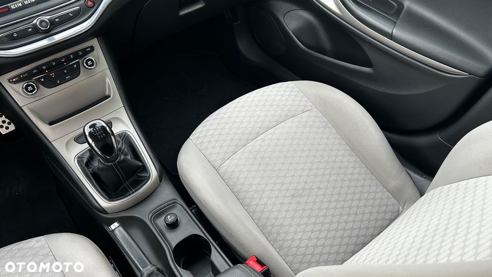 Opel Astra 1.4 Turbo Edition - 16