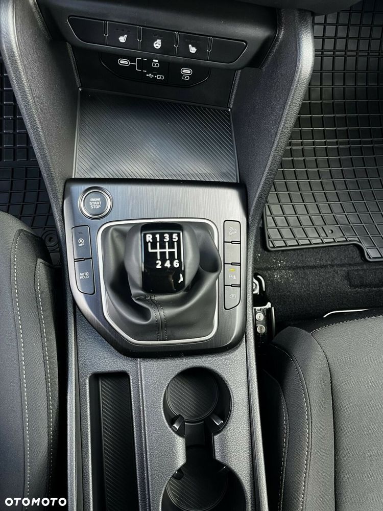 Kia Sportage 1.6 T-GDI M 2WD - 22