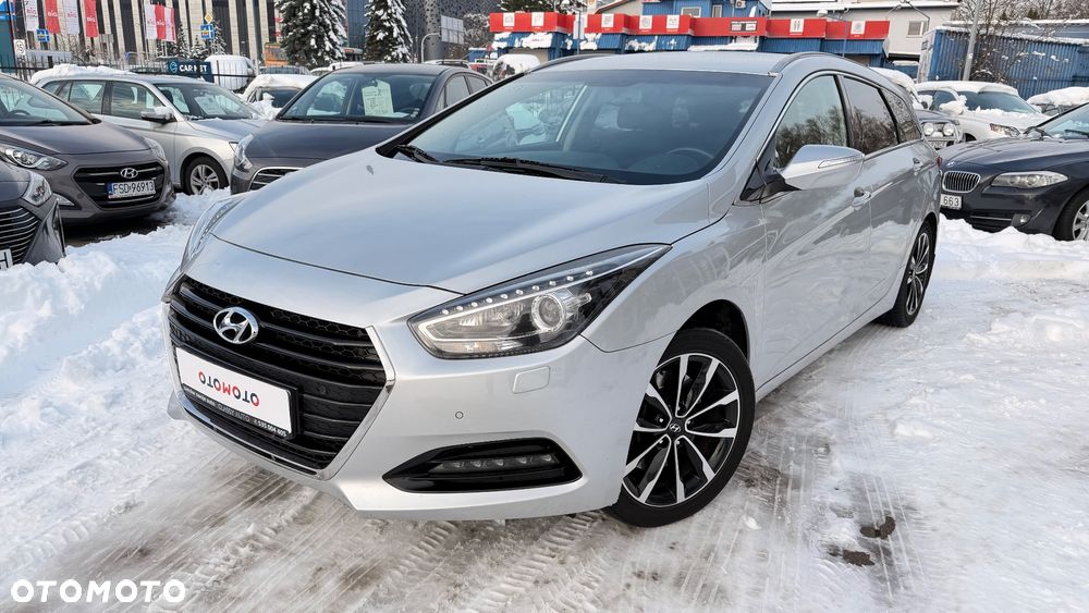Hyundai i40 Kombi blue 1.7 CRDi Premium - 1