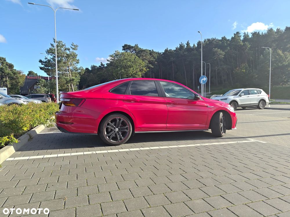 Volkswagen Jetta - 23