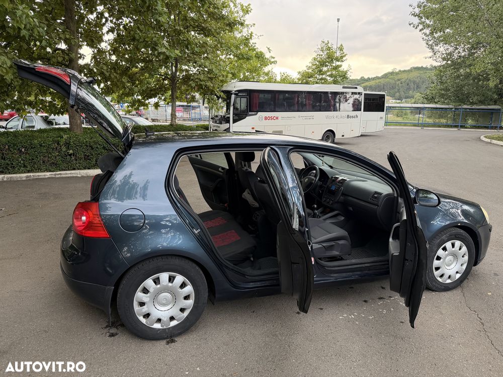 VOLKSWAGEN Golf 2005 — imagine 8