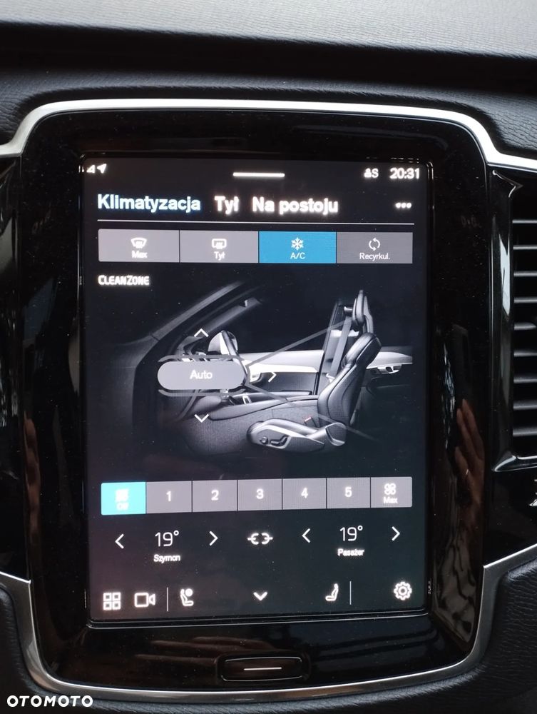 Volvo XC 90 - 28