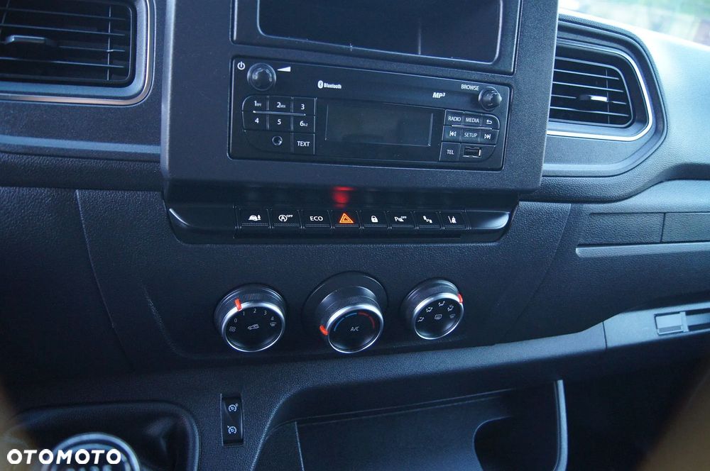 Renault Master - 16