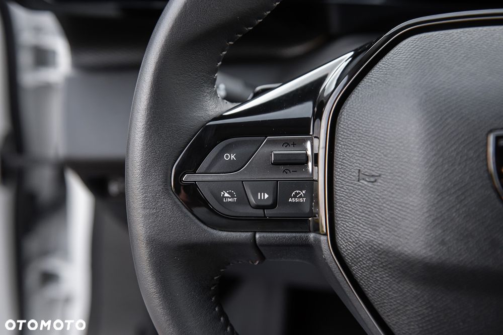Peugeot 308 BlueHDi 130 EAT6 Stop & Start Active Business-Paket - 17