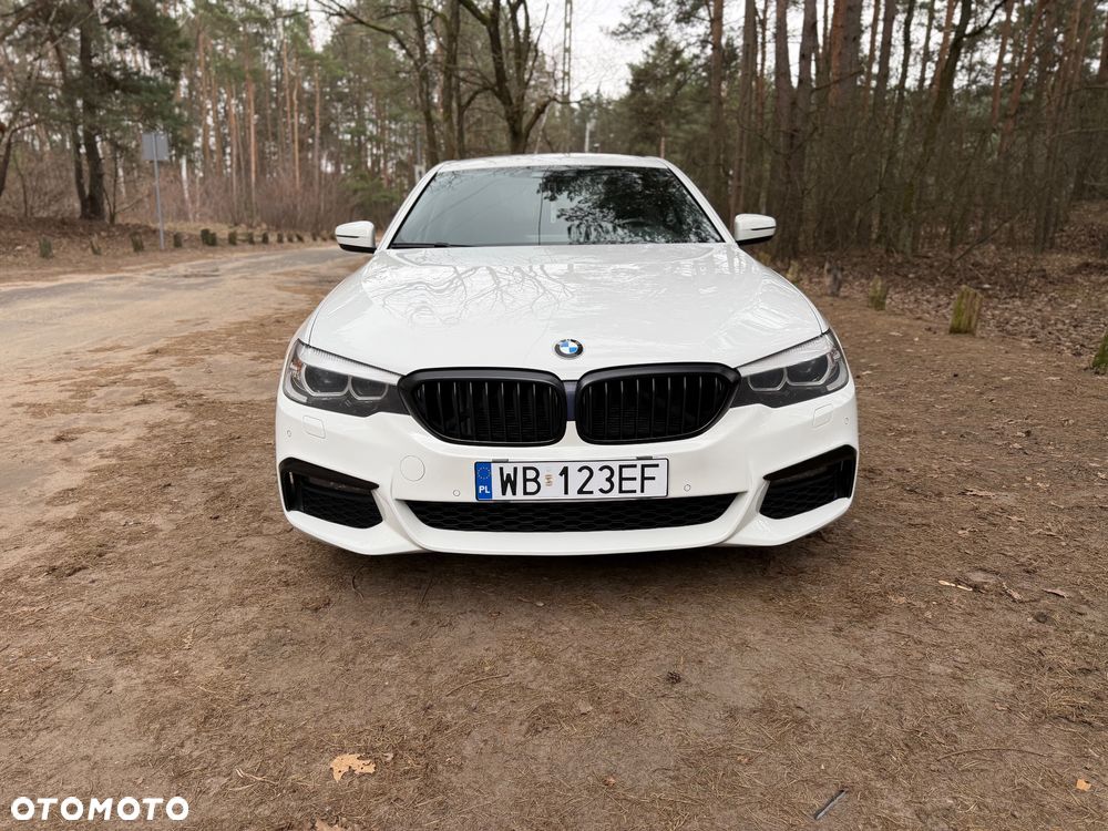 BMW Seria 5 520d xDrive M Sport sport - 11
