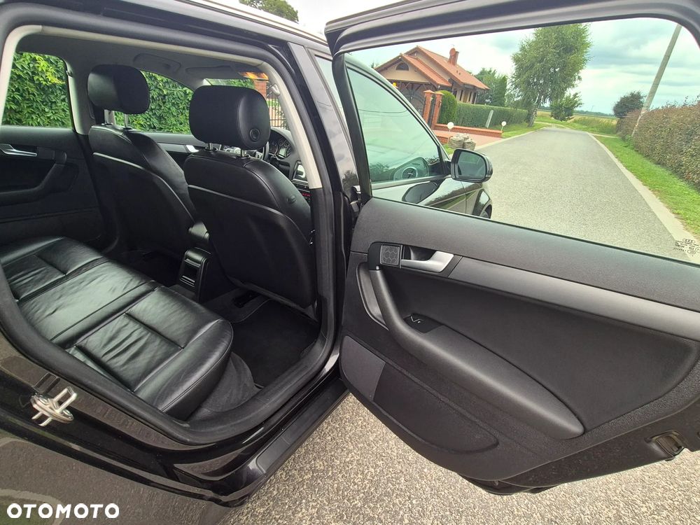 Audi A3 Sportback 1.6 TDI DPF Ambiente - 27